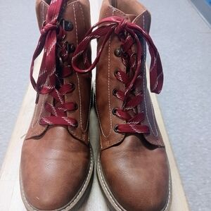 St. John's Bay Brown Durham Cognac Memory Foam Ankle Boots Women's Sz 7.5 M